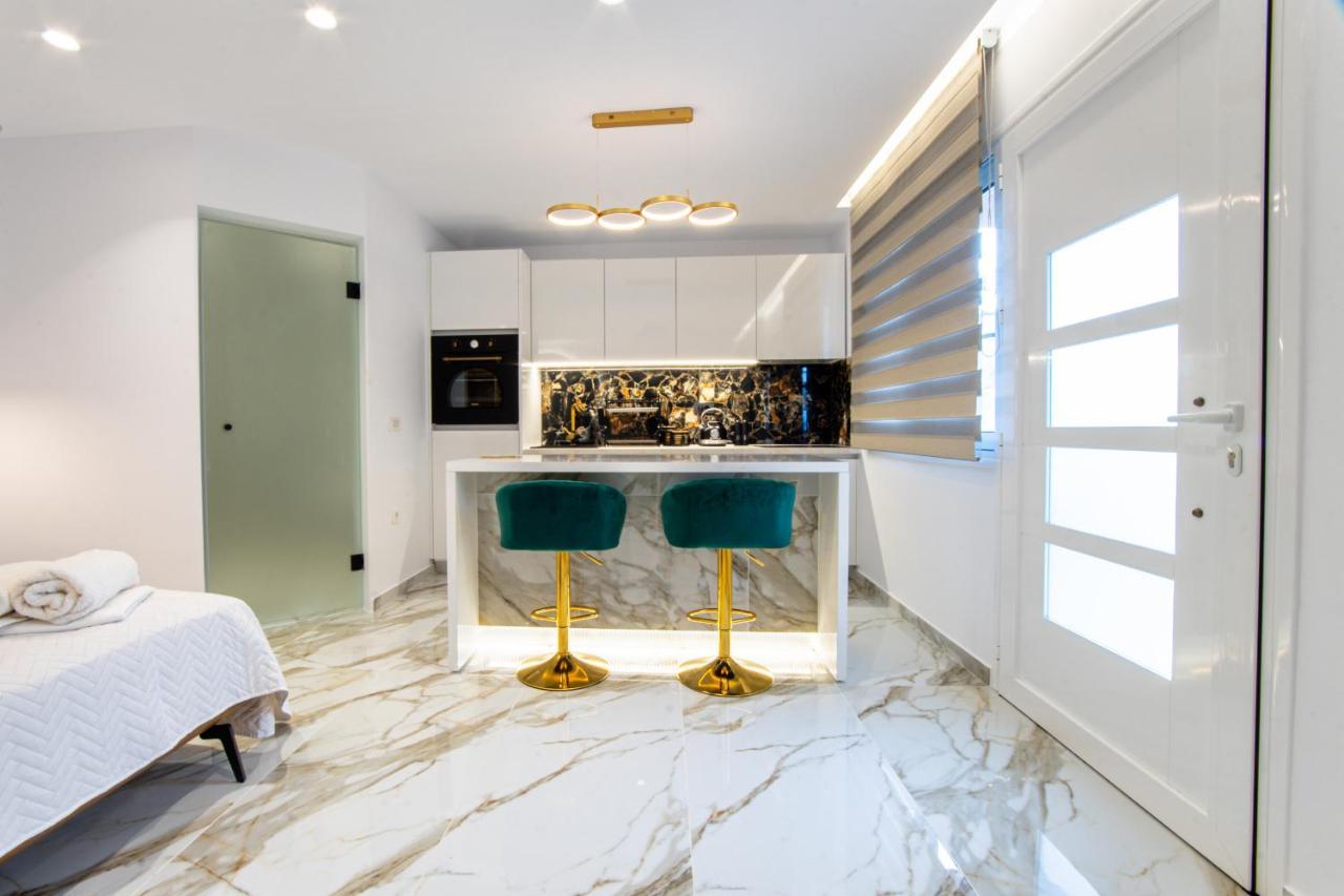 Δvo Luxury Apartment อายิโอสนิโกลาโอส ภายนอก รูปภาพ